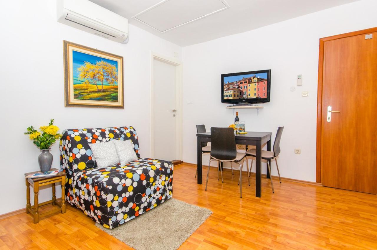 Studios Anna Rovinj Extérieur photo